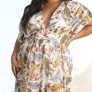 Brand New Maxi Dress Prefect for Fall